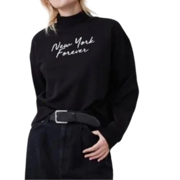 Zara size medium Black 'New York Forever' graphic woman's cropped Sweatshirt - Picture 11 of 11
